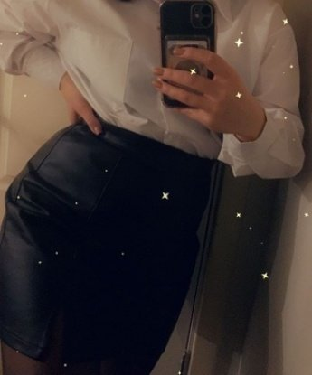 Аппетитная красотка откроет для тебя новые грани удовольствия и страсти. Приезжай ко мне, и я покажу тебе, что такое истинное наслаждение. Готов к экспериментам и воплощению твоих фантазий в реальность. 12908, 21 год